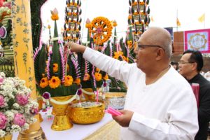 วัดพระธาตุผาซ่อนแก้ว วางศิลาฤกษ์พระพุทธเจ้าปางชนะมาร 108 เมตร