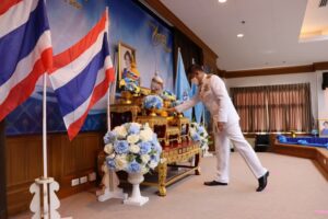 สนง.พัฒนาชุมชนจังหวัดเพชรบูรณ์ จัดพิธีมอบเงินพระราชทานขวัญถุงกองทุนแม่ของแผ่นดินประจำปี 2563